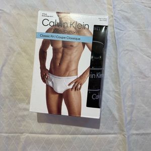 NIB Men’s briefs